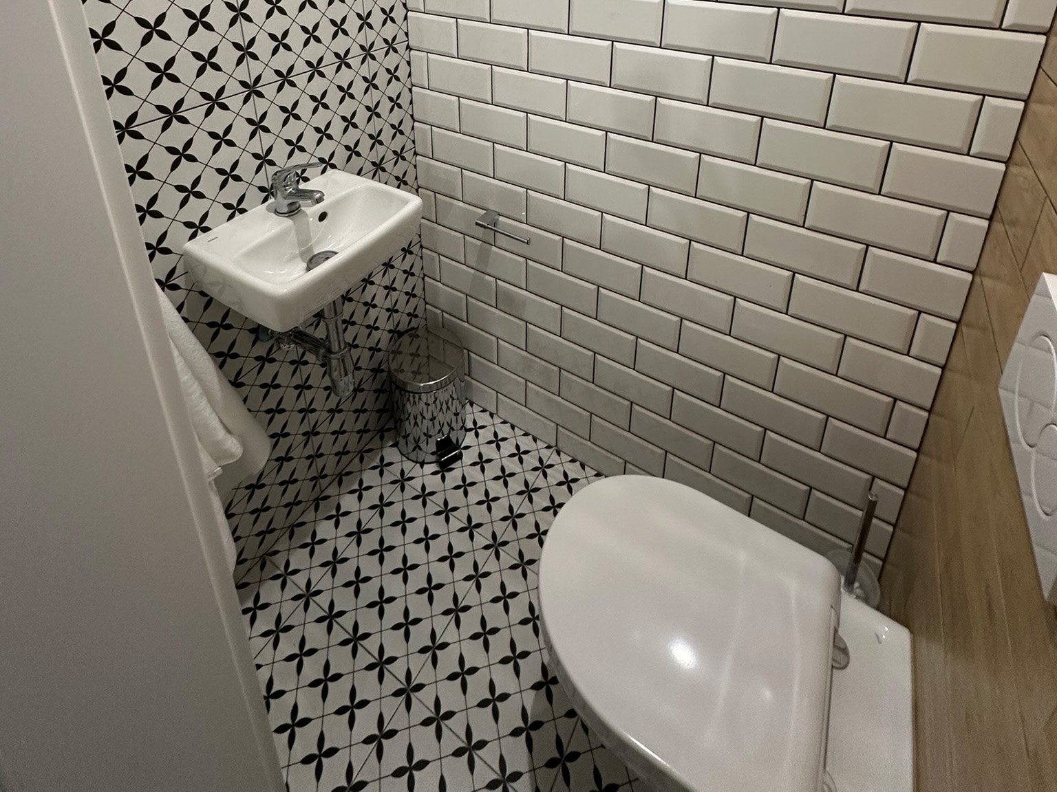 zachod_maly_apartman